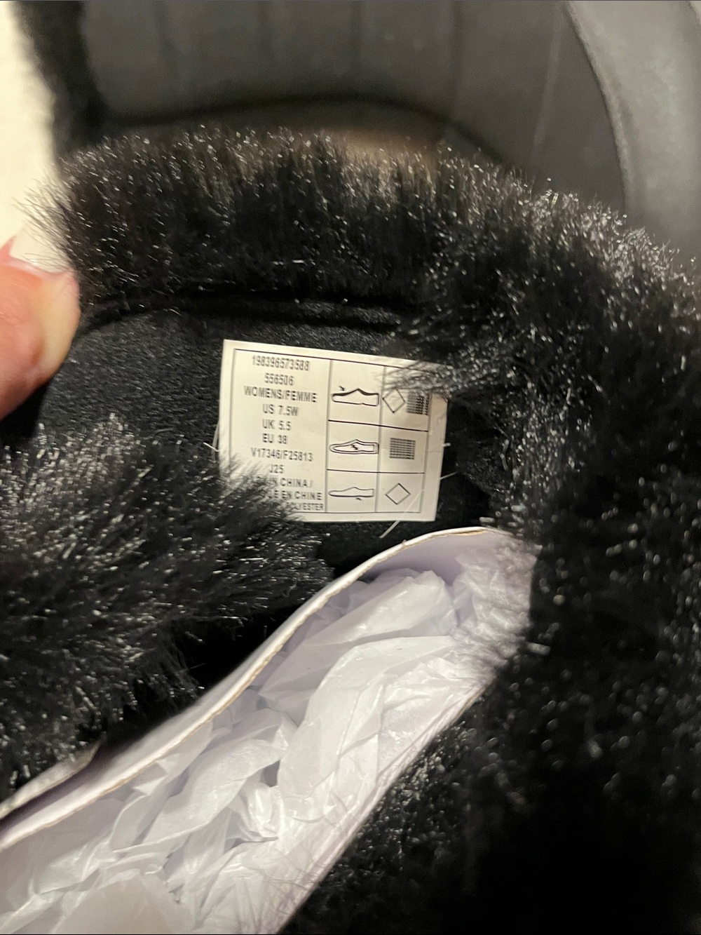 NWOT Lands' End Women BLACK faux fur waterproof Winter/Rain Boots 7.5 never used - Picture 8 of 9